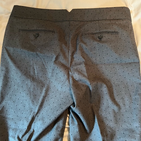 Gray Polka Dot Cropped Pants - Picture 3 of 7